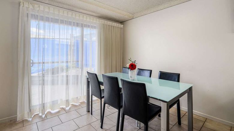 <b>Quality Inn City Ctr Coffs Harbour Suite</b>. Images powered by <a href="https://iceportal.shijigroup.com/" title="IcePortal" target="_blank">IcePortal</a>.