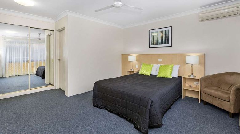 <b>Comfort Inn Centrepoint Room</b>. Images powered by <a href="https://iceportal.shijigroup.com/" title="IcePortal" target="_blank">IcePortal</a>.