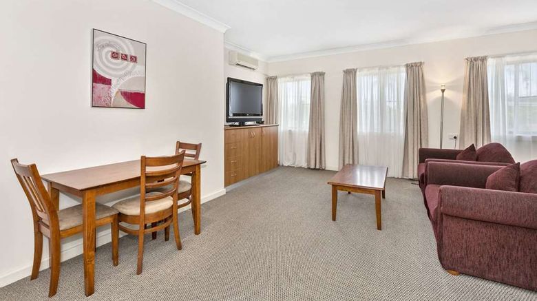 <b>Comfort Inn Centrepoint Room</b>. Images powered by <a href="https://iceportal.shijigroup.com/" title="IcePortal" target="_blank">IcePortal</a>.