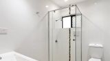 <b>Quality Hotel Robertson Gardens Room</b>. Images powered by <a href="https://iceportal.shijigroup.com/" title="IcePortal" target="_blank">IcePortal</a>.