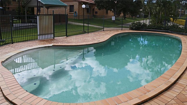 <b>Quality Hotel Robertson Gardens Pool</b>. Images powered by <a href="https://iceportal.shijigroup.com/" title="IcePortal" target="_blank">IcePortal</a>.