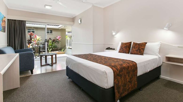 <b>Comfort Inn Cairns City Suite</b>. Images powered by <a href="https://iceportal.shijigroup.com/" title="IcePortal" target="_blank">IcePortal</a>.