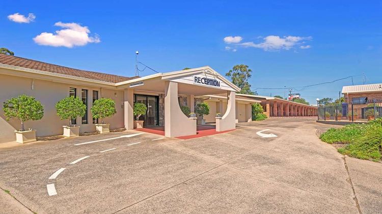 Comfort Inn Glenfield Exterior