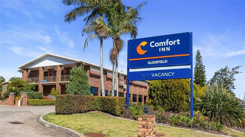 Comfort Inn Glenfield Exterior. Images powered by <a href="https://iceportal.shijigroup.com" target="_blank" rel="noopener">Ice Portal</a>.
