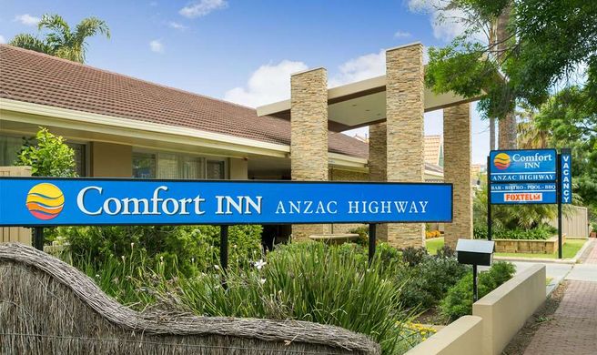 Comfort Inn Exterior