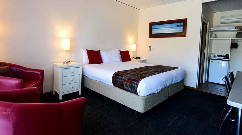 <b>Comfort Inn Room</b>. Images powered by <a href="https://iceportal.shijigroup.com/" title="IcePortal" target="_blank">IcePortal</a>.