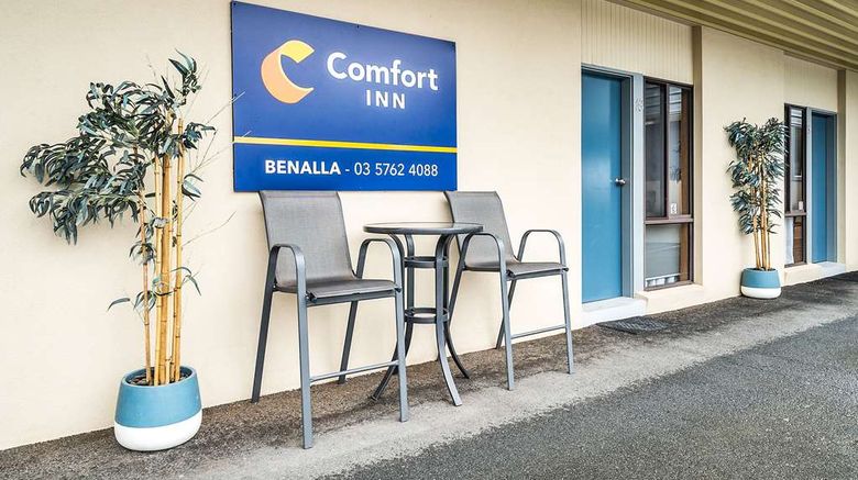 <b>Comfort Inn Exterior</b>. Images powered by <a href="https://iceportal.shijigroup.com/" title="IcePortal" target="_blank">IcePortal</a>.