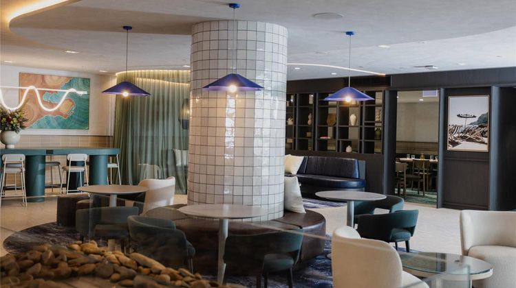 Bayside Geelong Hotel & Apartments Lobby