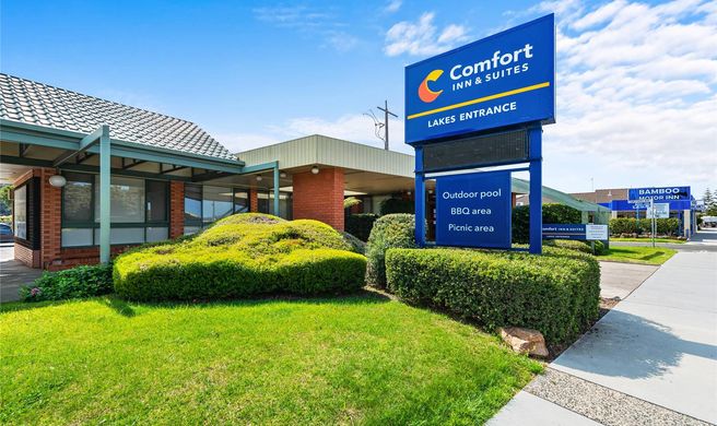 Comfort Inn & Suites Emmanuel Exterior
