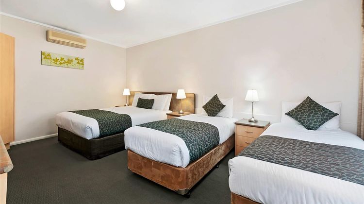 Comfort Inn & Suites Emmanuel Room