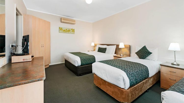 Comfort Inn & Suites Emmanuel Room