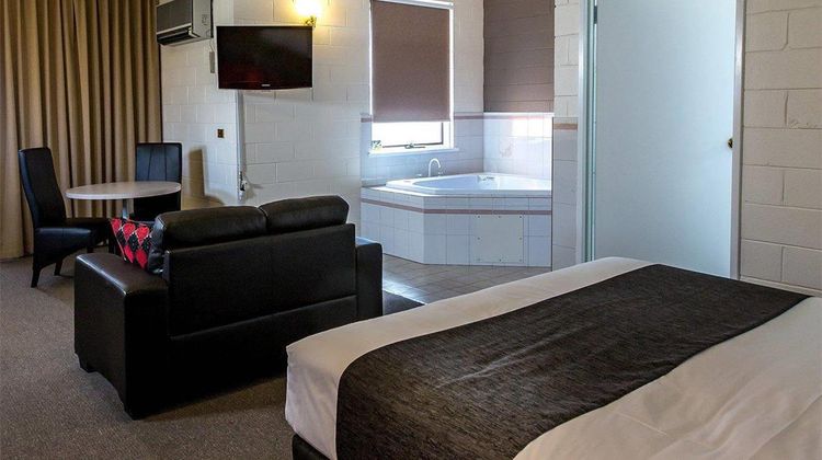 Comfort Inn & Suites King Avenue Room