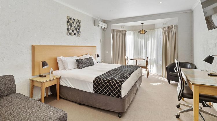 Comfort Inn Coach & Bushmans Room