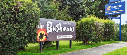 Comfort Inn Coach & Bushmans Exterior
