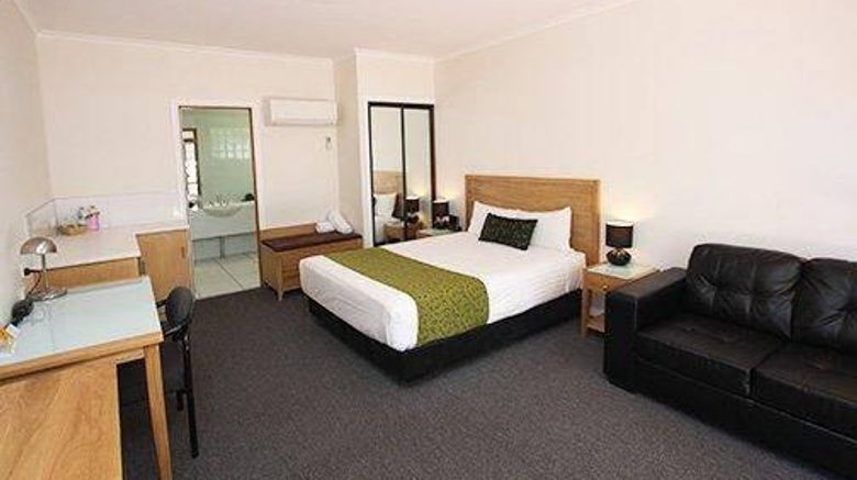 <b>Comfort Inn Lady Augusta Room</b>. Images powered by <a href="https://iceportal.shijigroup.com/" title="IcePortal" target="_blank">IcePortal</a>.