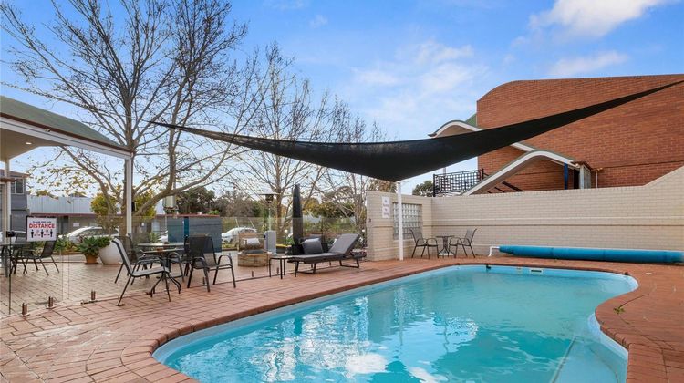 Comfort Inn Lady Augusta Pool