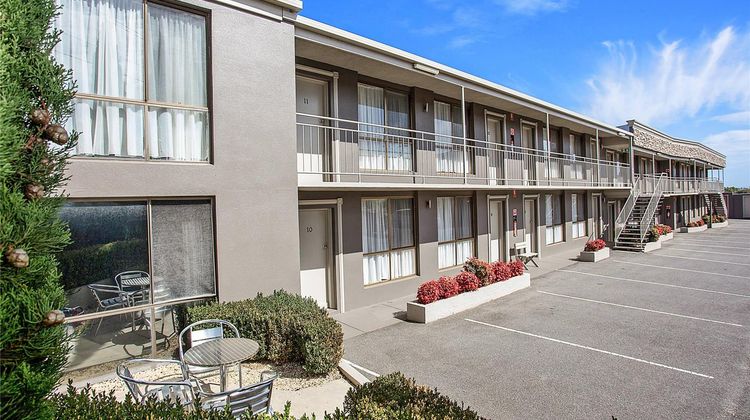 Comfort Inn on Raglan Exterior