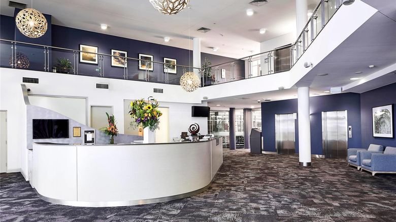 <b>Quality Hotel Dickson Lobby</b>. Images powered by <a href="https://iceportal.shijigroup.com/" title="IcePortal" target="_blank">IcePortal</a>.