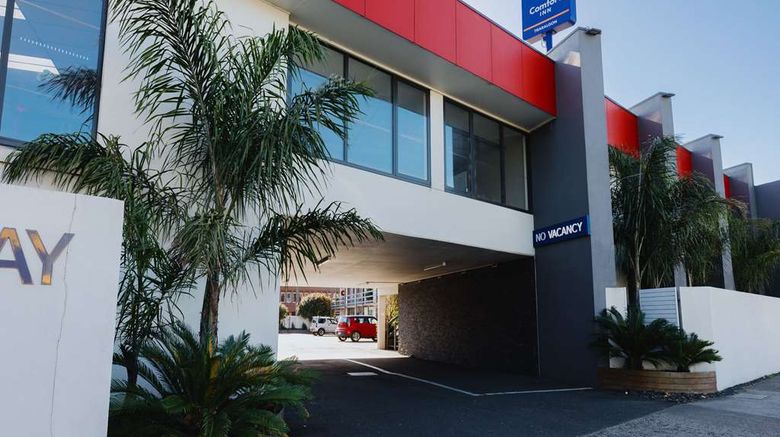 <b>Comfort Inn Traralgon Exterior</b>. Images powered by <a href="https://iceportal.shijigroup.com/" title="IcePortal" target="_blank">IcePortal</a>.