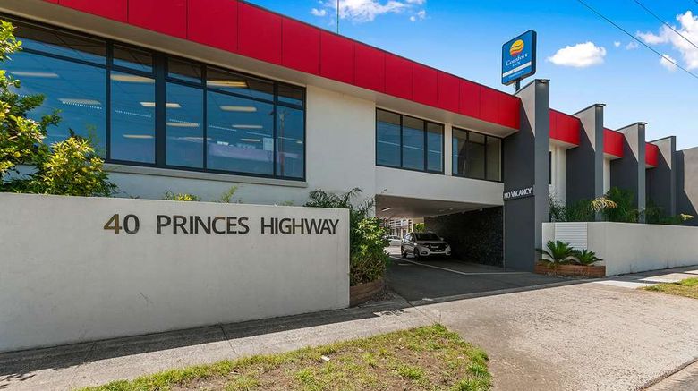 <b>Comfort Inn Traralgon Exterior</b>. Images powered by <a href="https://iceportal.shijigroup.com/" title="IcePortal" target="_blank">IcePortal</a>.