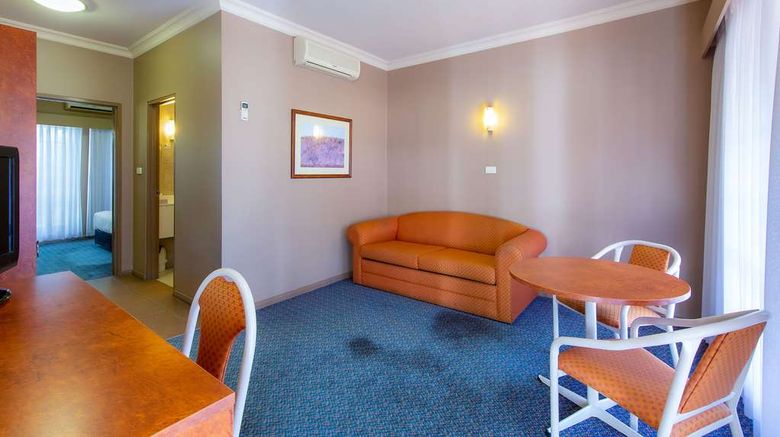 <b>Quality Inn Penrith Suite</b>. Images powered by <a href="https://iceportal.shijigroup.com/" title="IcePortal" target="_blank">IcePortal</a>.