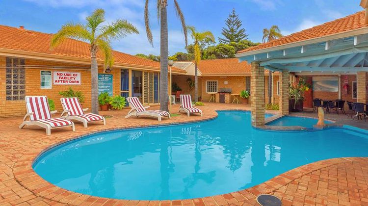Comfort Inn Bay of Isles Pool