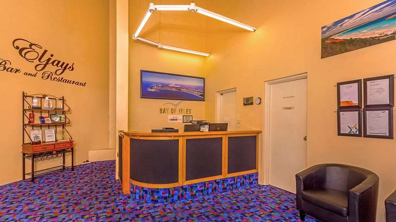 <b>Comfort Inn Bay of Isles Lobby</b>. Images powered by <a href="https://iceportal.shijigroup.com/" title="IcePortal" target="_blank">IcePortal</a>.