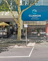 Clarion Suites Gateway