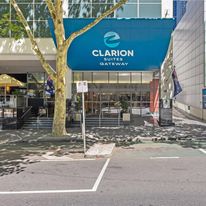 Clarion Suites Gateway