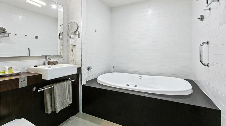 Quality Inn Heritage on Lydiard Room