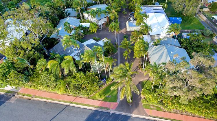 Comfort Resort Blue Pacific Exterior