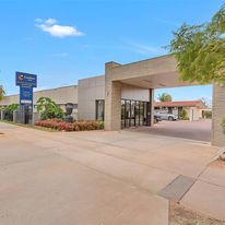 Comfort Inn Deakin Palms