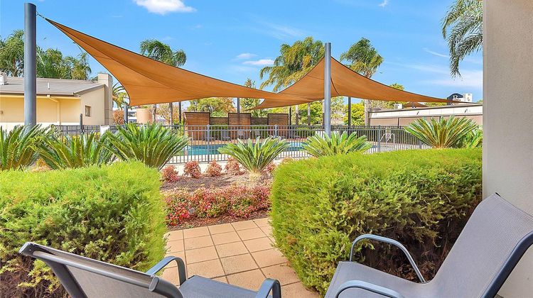 Comfort Inn Deakin Palms Pool
