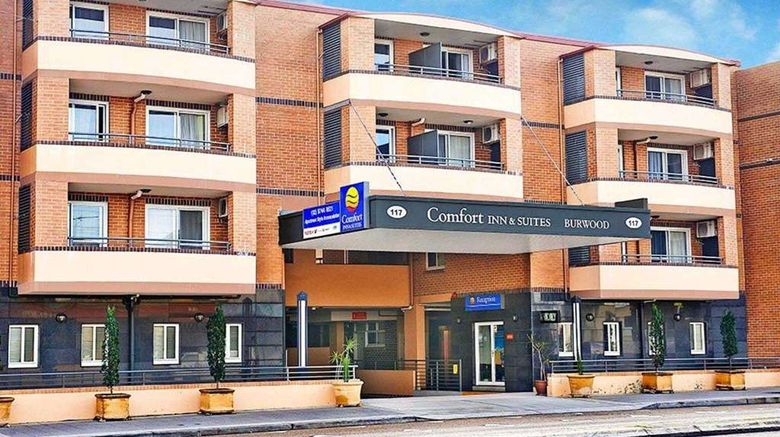 Comfort Inn  and  Suites Burwood Exterior. Images powered by <a href="https://iceportal.shijigroup.com" target="_blank" rel="noopener">Ice Portal</a>.