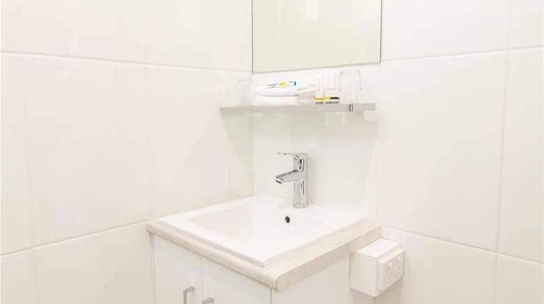<b>Econo Lodge All Seasons Mildura Room</b>. Images powered by <a href="https://iceportal.shijigroup.com/" title="IcePortal" target="_blank">IcePortal</a>.