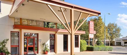 Econo Lodge Griffith Motor Inn Exterior