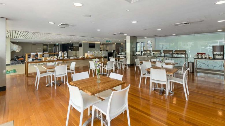<b>Quality Suites Pioneer Sands Restaurant</b>. Images powered by <a href="https://iceportal.shijigroup.com/" title="IcePortal" target="_blank">IcePortal</a>.
