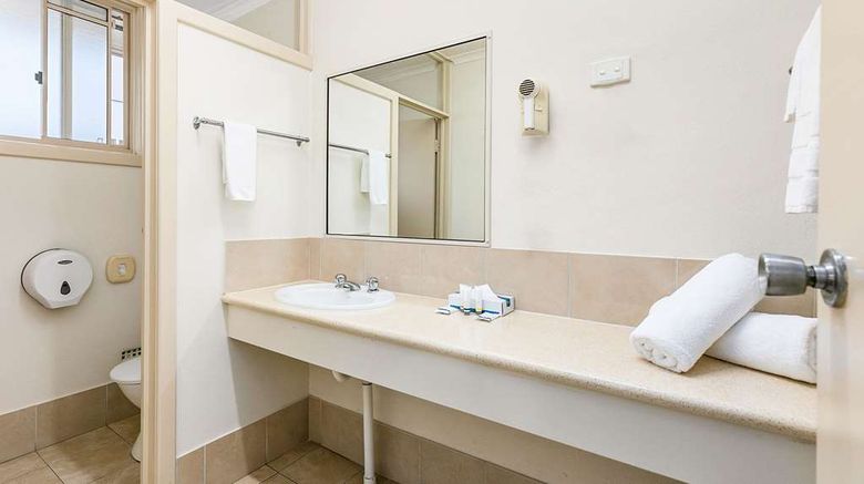 <b>Econo Lodge Park Lane Room</b>. Images powered by <a href="https://iceportal.shijigroup.com/" title="IcePortal" target="_blank">IcePortal</a>.