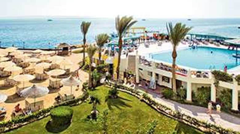 <b>Sunrise Holidays Resort Pool</b>. Images powered by <a href="https://iceportal.shijigroup.com/" title="IcePortal" target="_blank">IcePortal</a>.