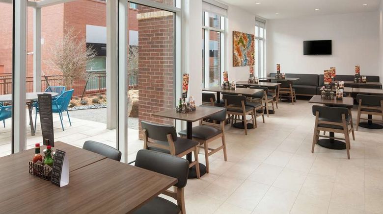 <b>Hyatt Place Oklahoma City Bricktown Restaurant</b>. Images powered by <a href="https://iceportal.shijigroup.com/" title="IcePortal" target="_blank">IcePortal</a>.