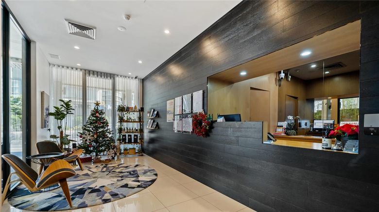 <b>The Kingsford, an Ascend Hotel Lobby</b>. Images powered by <a href="https://iceportal.shijigroup.com/" title="IcePortal" target="_blank">IcePortal</a>.