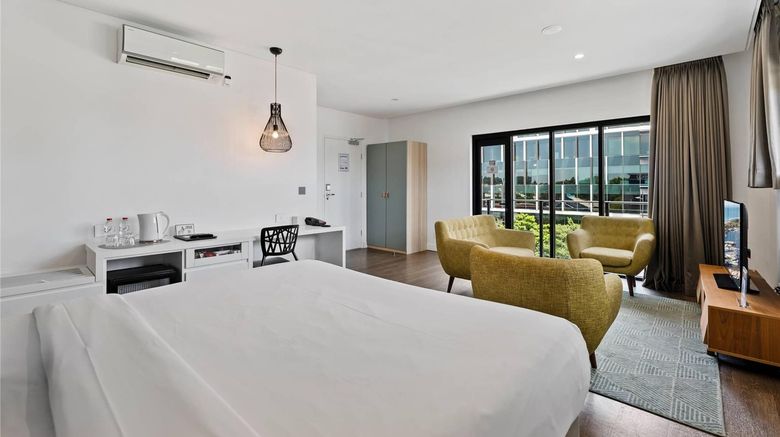 <b>The Kingsford, an Ascend Hotel Room</b>. Images powered by <a href="https://iceportal.shijigroup.com/" title="IcePortal" target="_blank">IcePortal</a>.