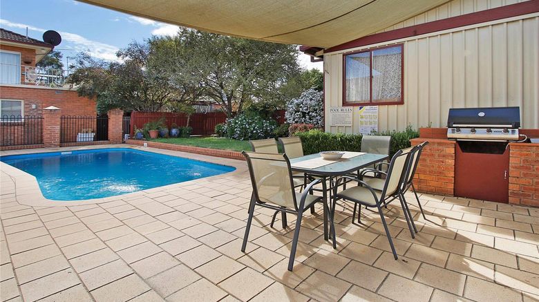 <b>Comfort Inn Heritage Wagga Pool</b>. Images powered by <a href="https://iceportal.shijigroup.com/" title="IcePortal" target="_blank">IcePortal</a>.