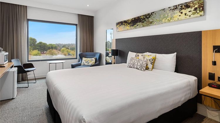 Quality Hotel Rules Club Wagga Room
