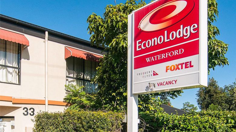 <b>Econo Lodge Waterford Exterior</b>. Images powered by <a href="https://iceportal.shijigroup.com/" title="IcePortal" target="_blank">IcePortal</a>.