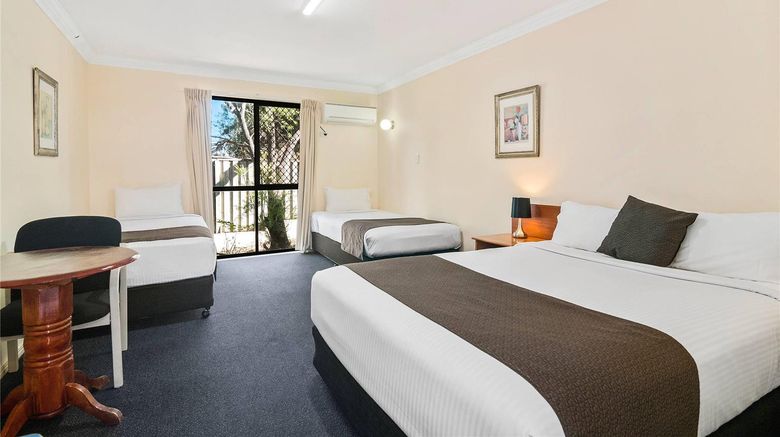 <b>Econo Lodge Waterford Room</b>. Images powered by <a href="https://iceportal.shijigroup.com/" title="IcePortal" target="_blank">IcePortal</a>.