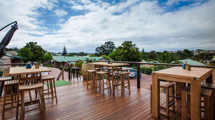 Quality Suites Banksia Gardens Exterior
