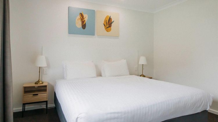 Quality Suites Banksia Gardens Room