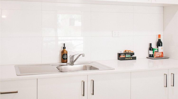 Quality Suites Banksia Gardens Room