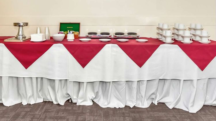 Comfort Inn & Suites Goodearth Meeting